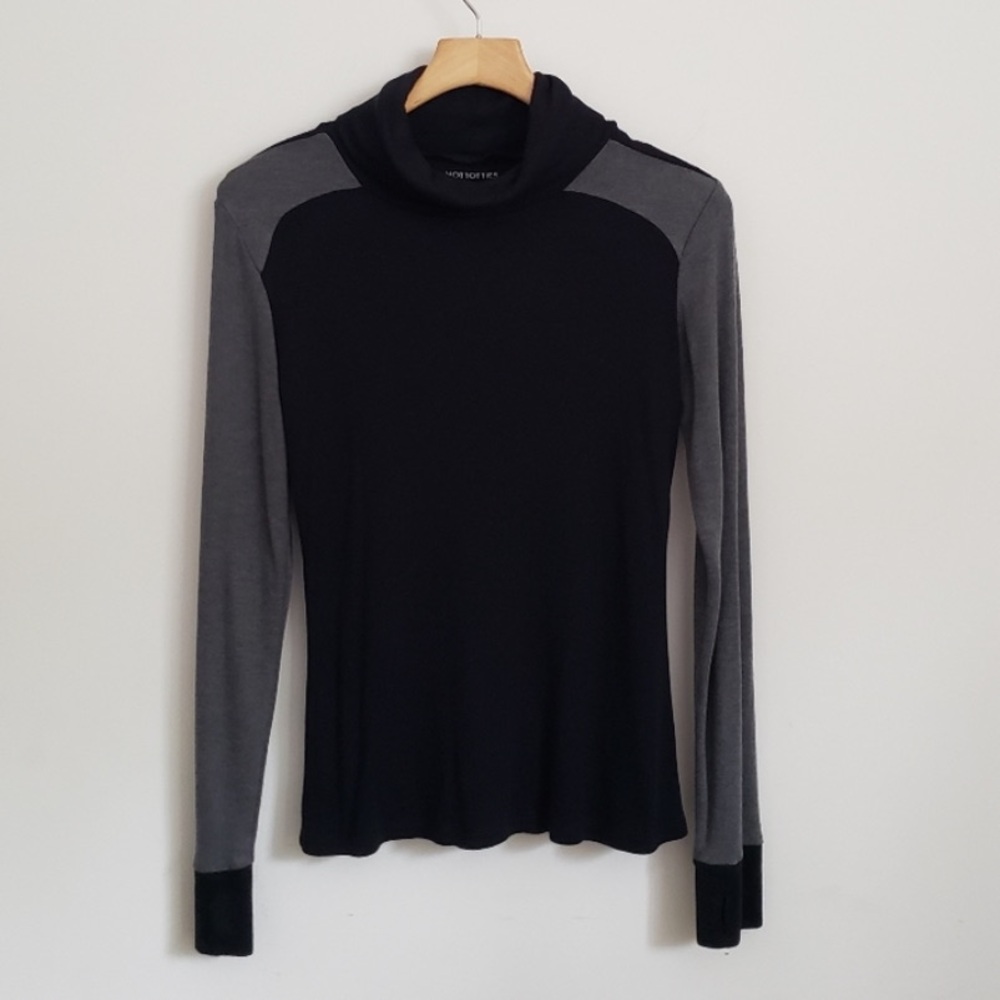 Hot Totties turtleneck cold ski baselayer black grey thumb holes Medium